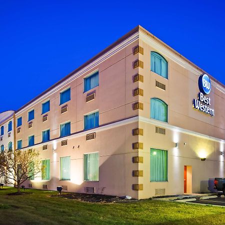 Best Western Airport Inn & Suites Cleveland Brook Park Exteriér fotografie