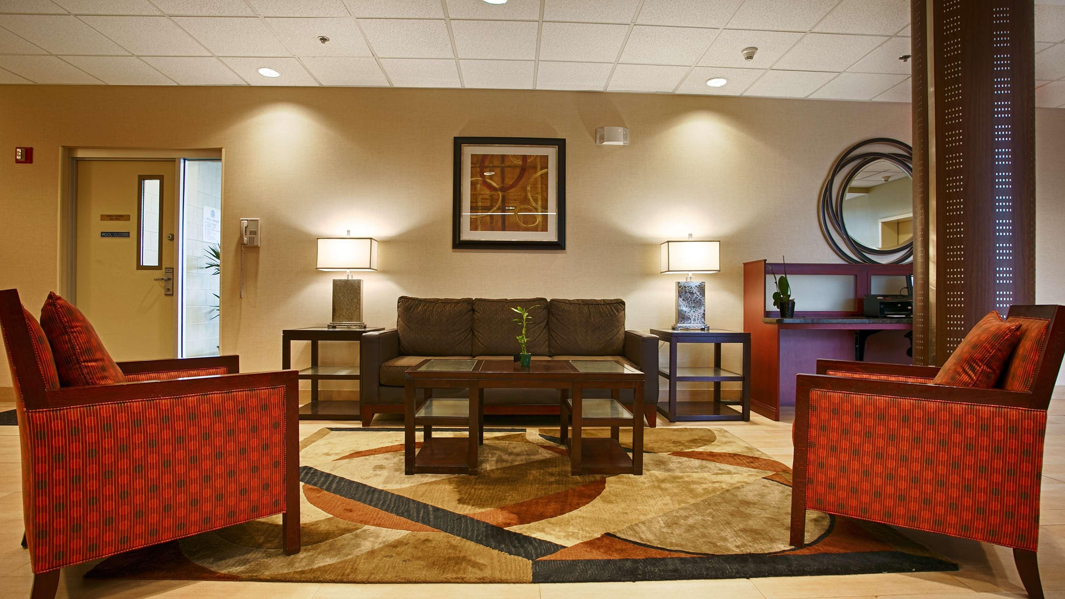 Best Western Airport Inn & Suites Cleveland Brook Park Exteriér fotografie