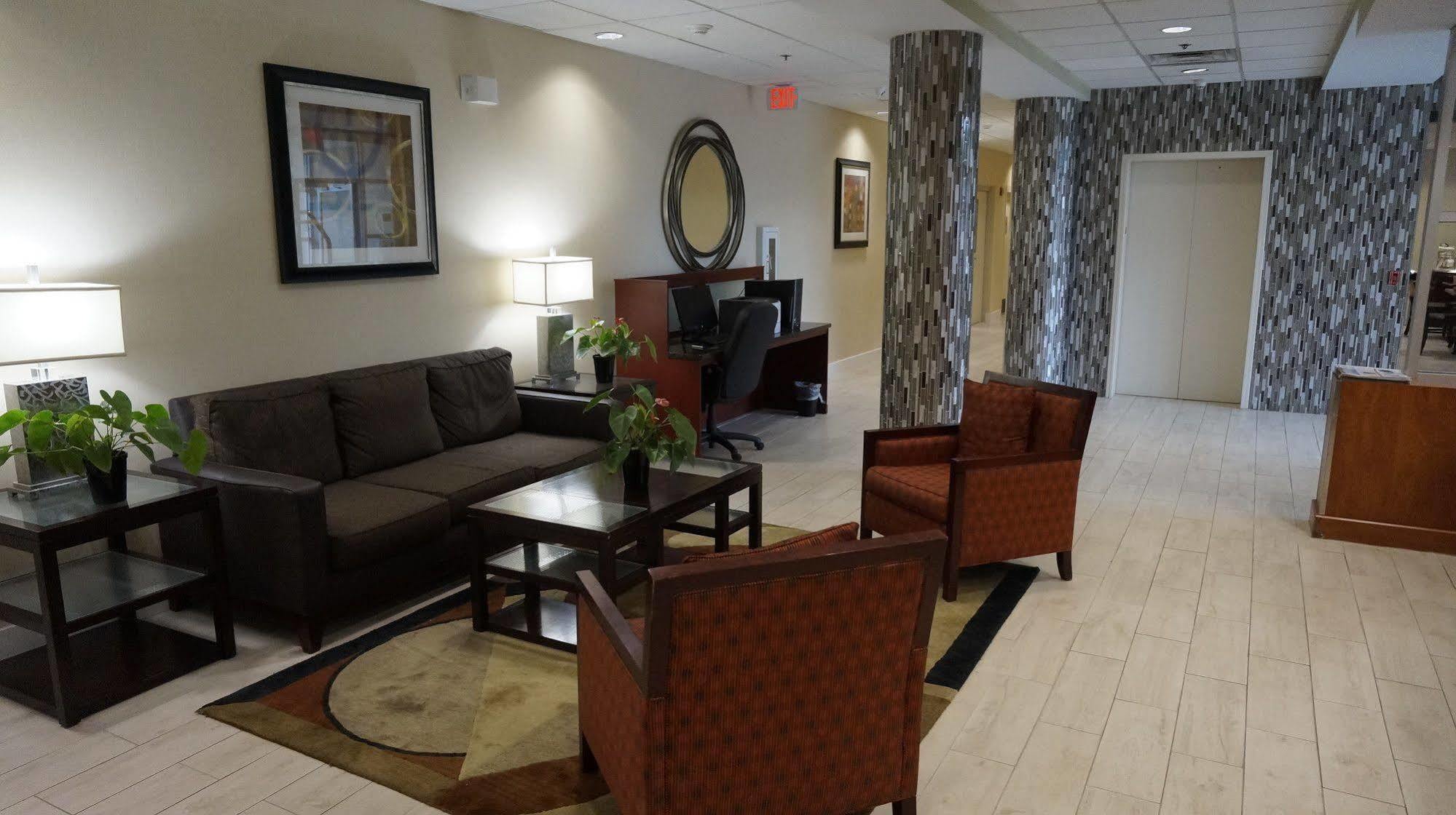 Best Western Airport Inn & Suites Cleveland Brook Park Exteriér fotografie