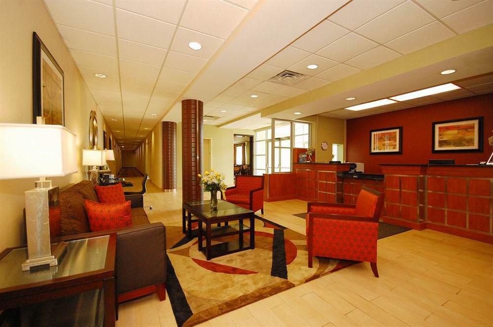 Best Western Airport Inn & Suites Cleveland Brook Park Exteriér fotografie